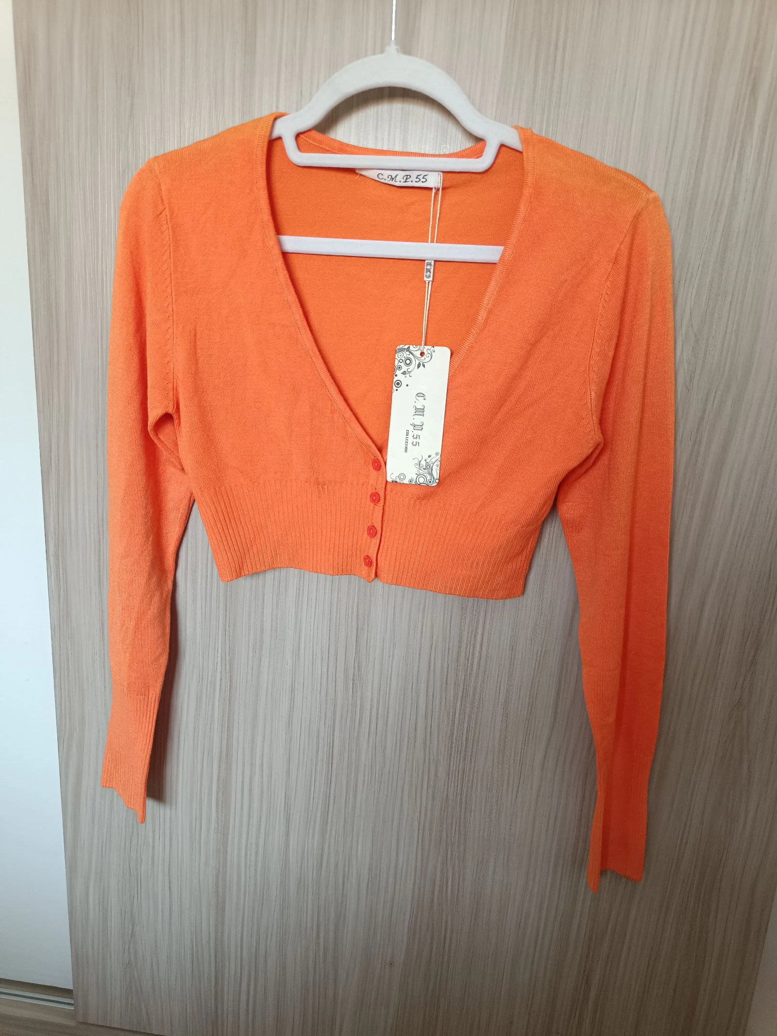Cárdigan Cropped Naranja C.M.P. 55 nuevo con etiqueta 🍊